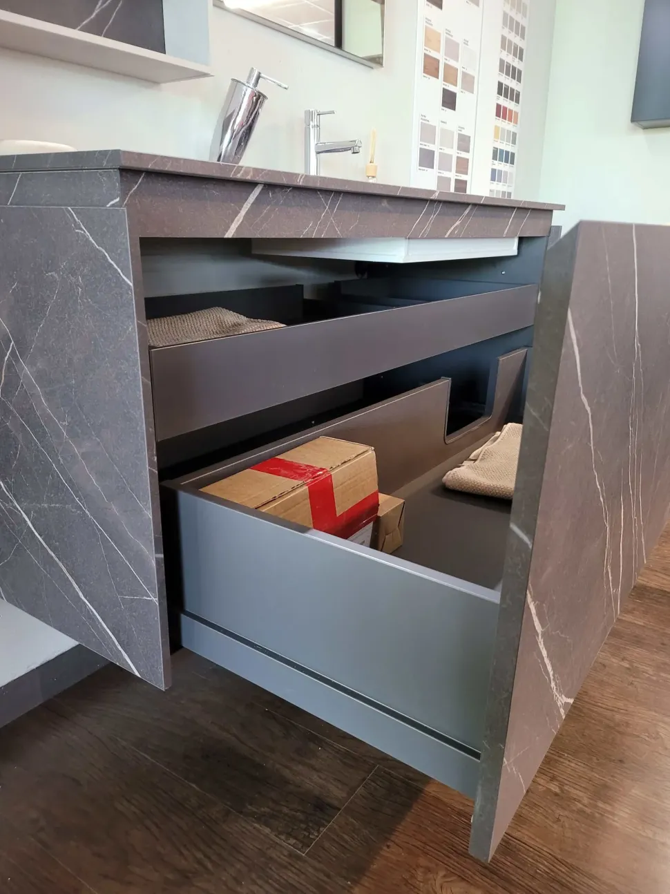 Mobile arredo bagno Sospeso Baxar Hpl m2 system in offerta