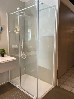 Mobile bagno in altro modello Box doccia di Megius a prezzo scontato