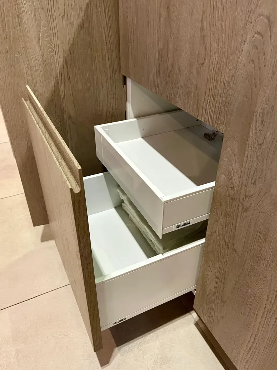 Mobile bagno in laminato modello Juno di Scavolini a prezzo Outlet