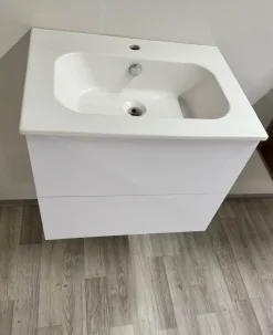 Mobile bagno Sospeso Byte next 01 mobile con specchio Mastella in offerta