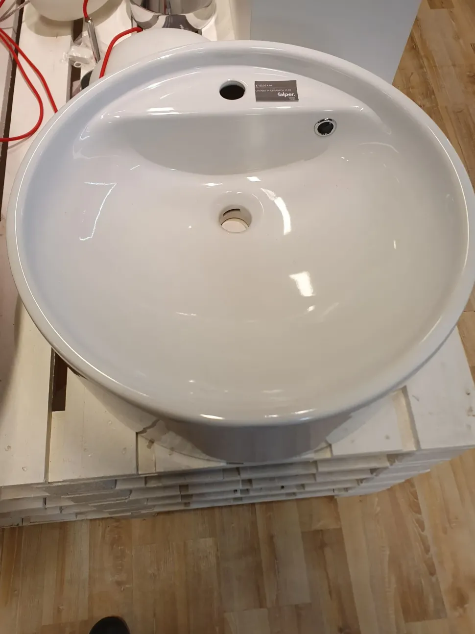 Mobile bagno Sospeso Lavabo in ceramica Falper a prezzo scontato