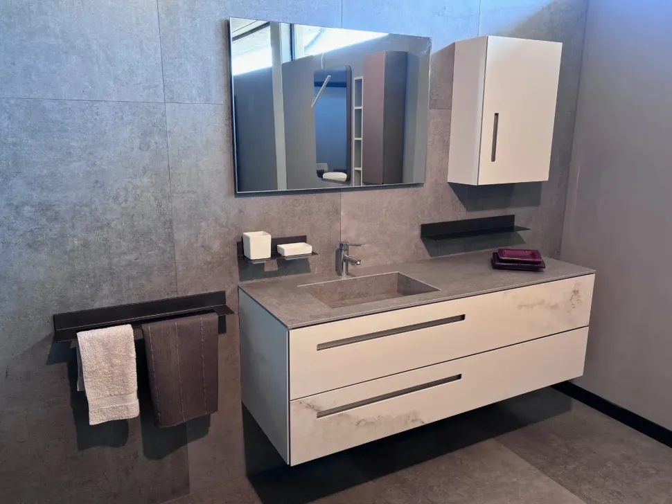 Mobile bagno Sospeso Monolith Ideal bagni scontato - 30%