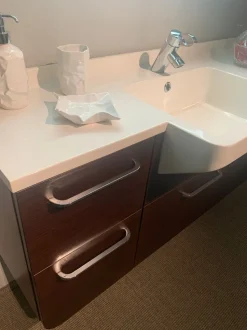 Mobile bagno Sospeso Novello: design moderno, prezzi outlet!