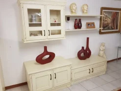 Mobile d'antiquariato modello Country a PREZZO SCONTATO