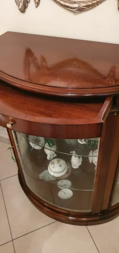 Mobile di Antiquariato in stile neoclassico Vetrinetta bassa in Offerta Outlet