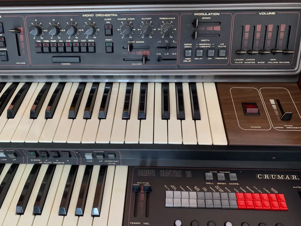 Mobile di antiquariato modello Organo con forte sconto