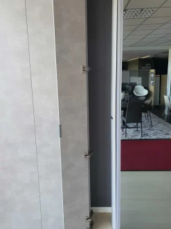 Mobile ingresso A terra modello Essential di Adok