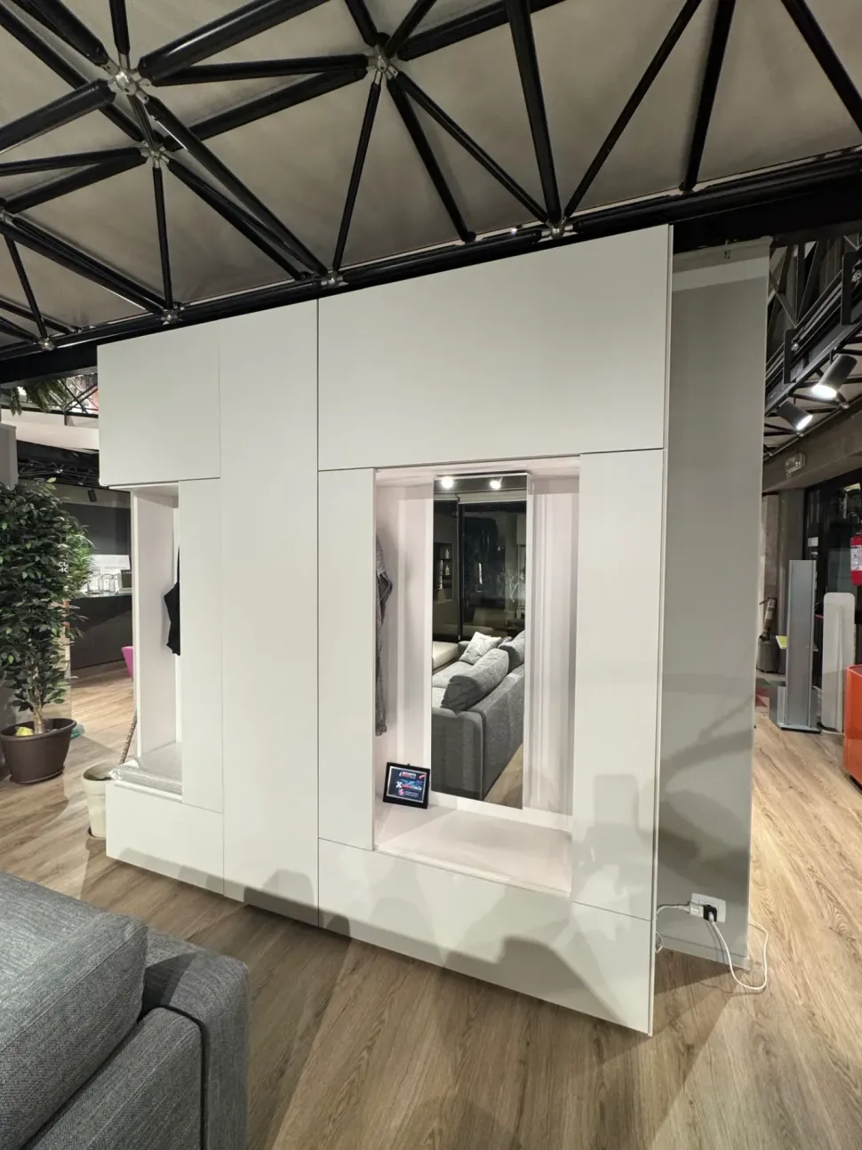 Mobile ingresso modello Roomy moderno di Caccaro a prezzo ribassato