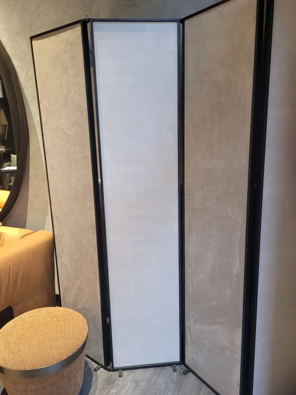 Mobile ingresso Vico Cantori in stile design a prezzo scontato