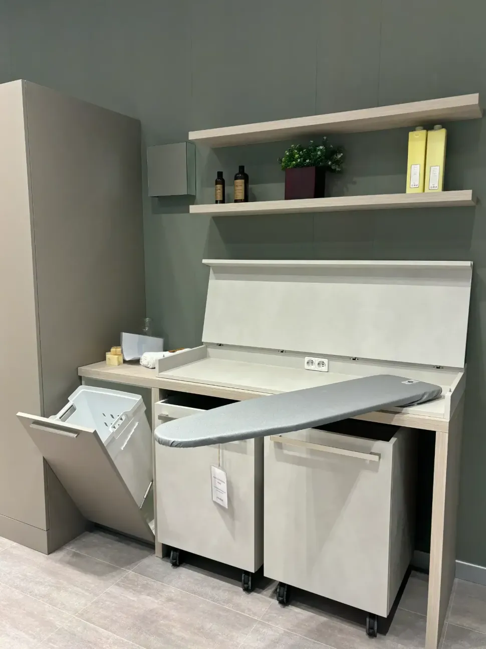 Mobile per il bagno Scavolini bathrooms Lavanderia aquo a prezzi outlet