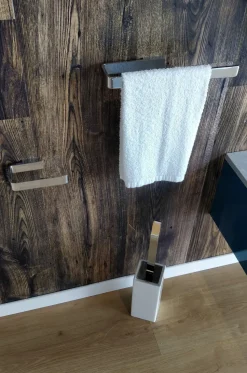 Mobile per il bagno Scavolini bathrooms Aquo con forte sconto