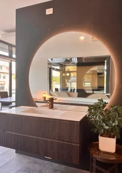 Mobile per la sala da bagno Punto tre Vertigo-new a prezzo Outlet