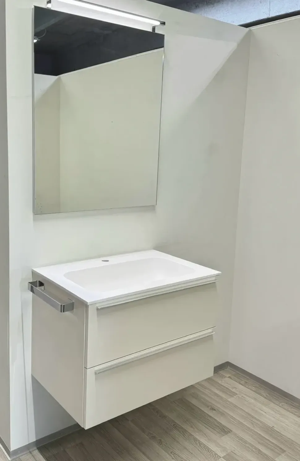 Mobile per la sala da bagno Mastella Byte next 05 a prezzo Outlet