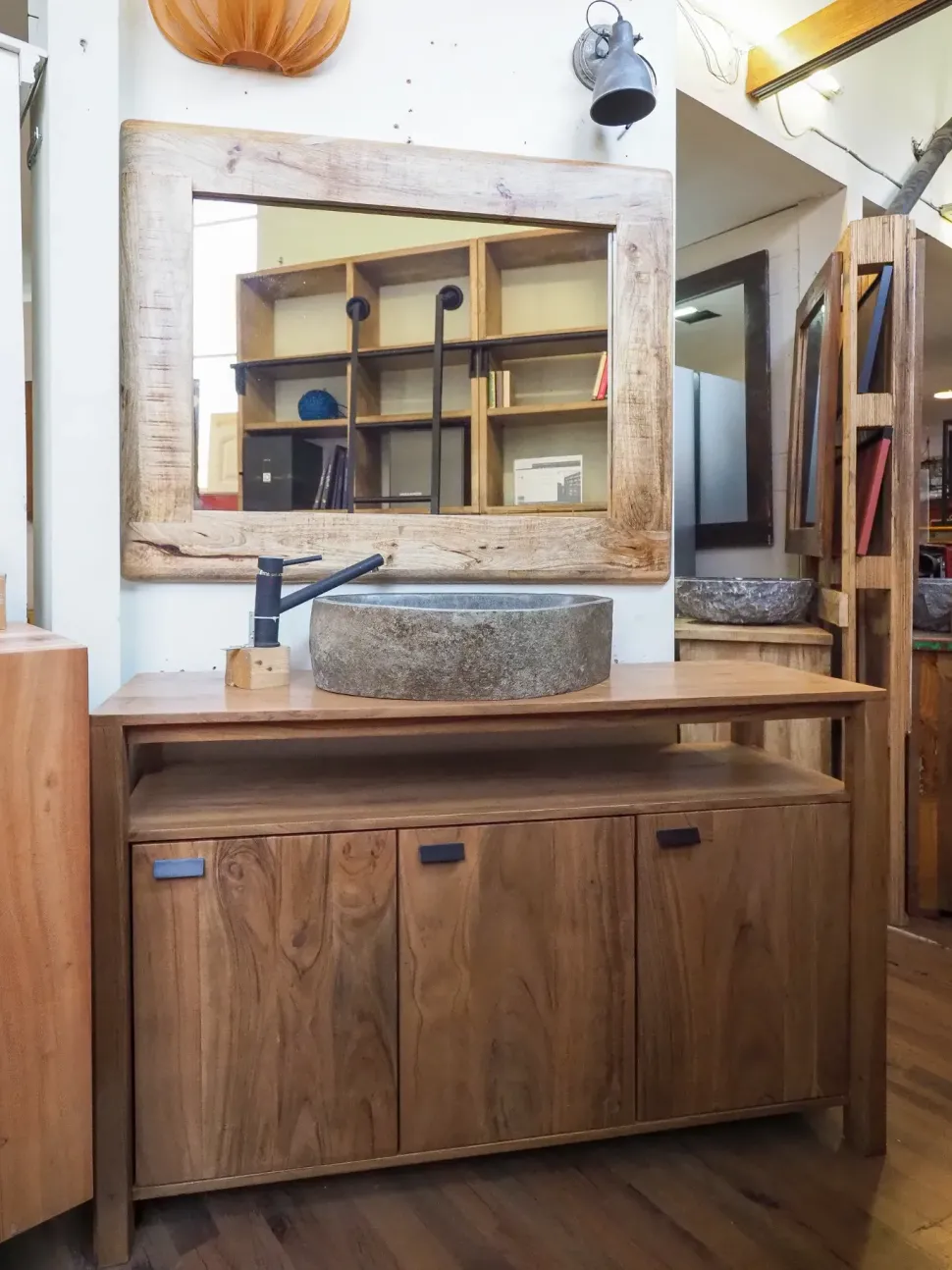 Mobile per la sala da bagno Nuovi mondi collection Mobiule bagno legnop di acacia india a prezzo scontato