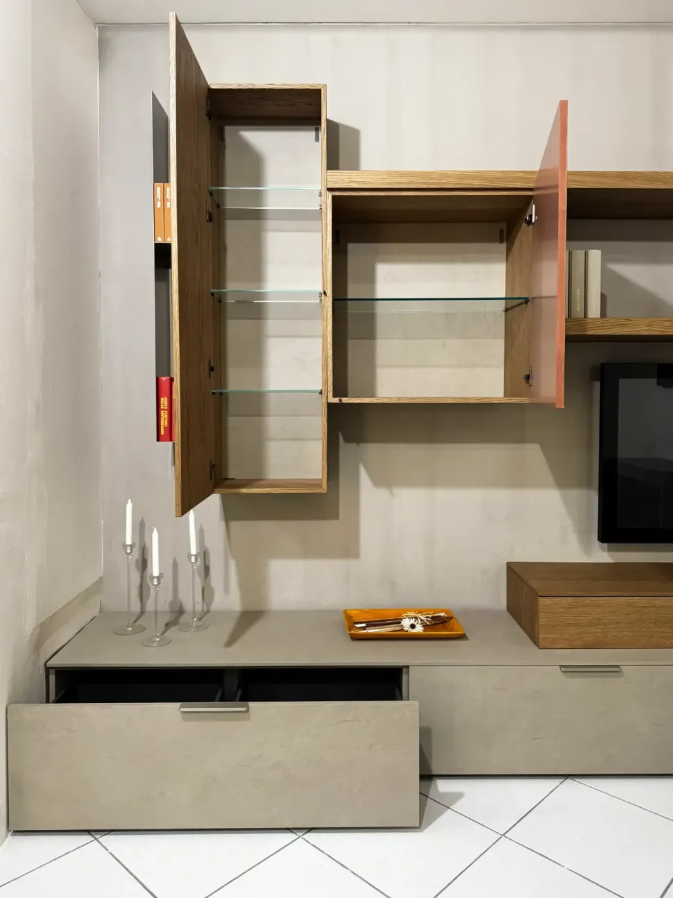 Mobile soggiorno modello Kosmos di Mercantini scontato -30%