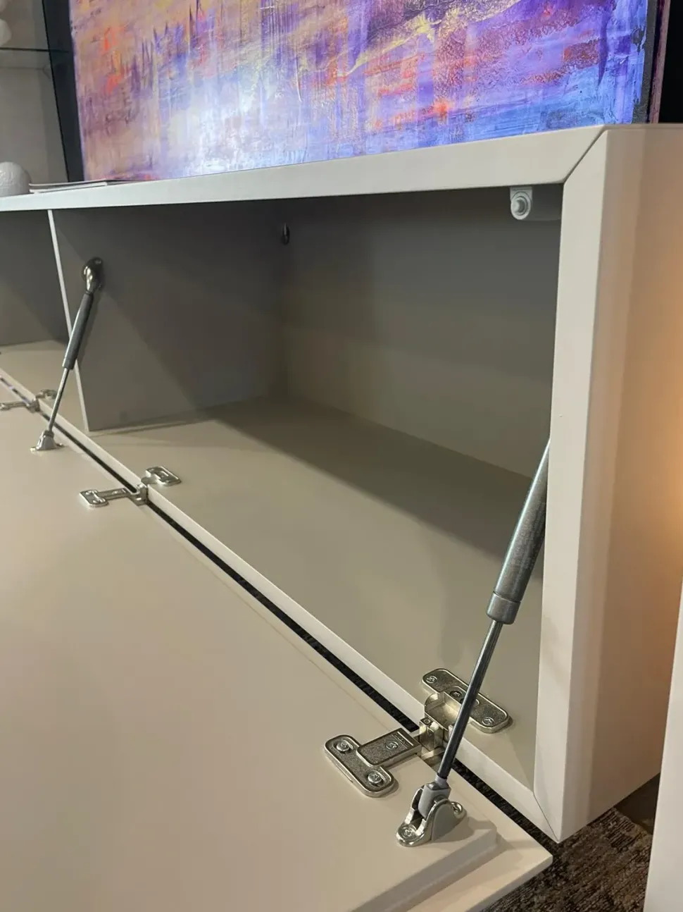 Mobile soggiorno modello Soggiorno con kit luce led 555 di Voltan scontato -25%