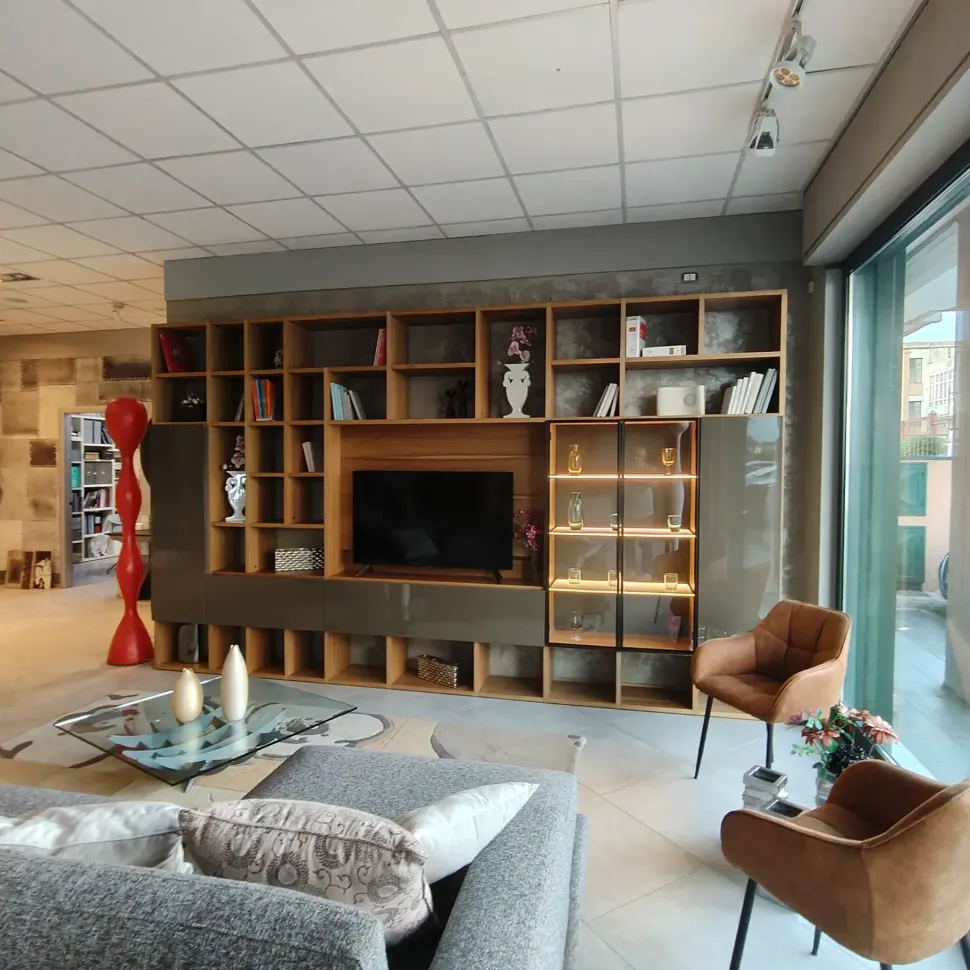 Mobile soggiorno modello Selecta di Lema scontato -50%