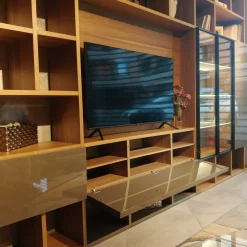 Mobile soggiorno modello Selecta di Lema scontato -50%