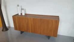 Mobile soggiorno modello Outline 180 di Bonaldo a prezzo scontato