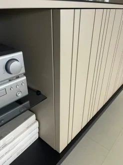 Mobile soggiorno modello Madia dee dee s  di Fontana arte in Offerta Outlet