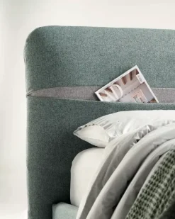 Moderno letto matrimoniale Hera Mottes: design unico a prezzo scontato.