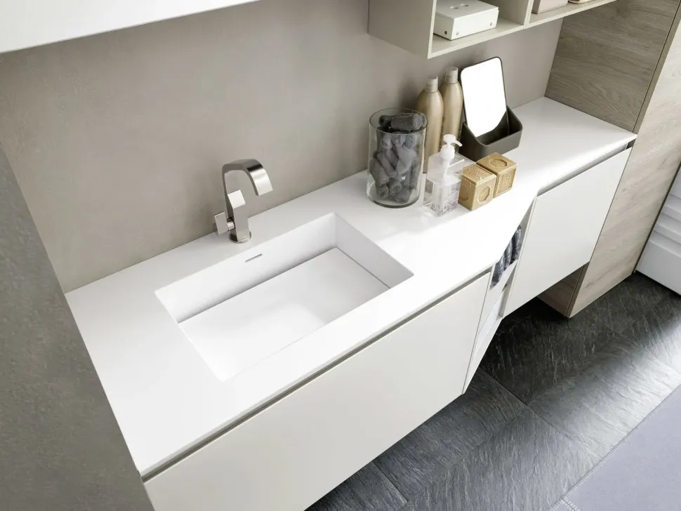 Offerta Outlet: Mobile Baxar Laundry System C7 per la sala da bagno.