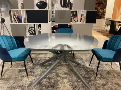 Offerta Outlet: Tavolo ovale in vetro D9039, Collezione esclusiva. Scopri ora!