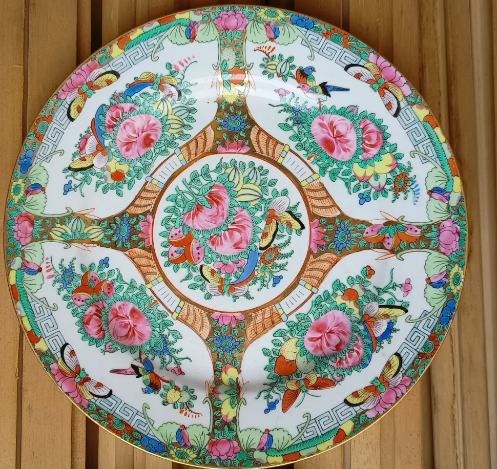 Oggettistica classica modello China a prezzi ribassati