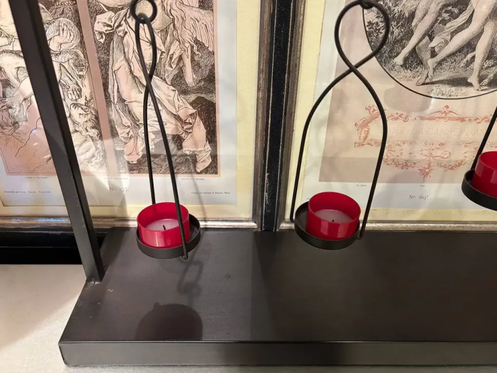 Oggettistica classica Portaceri di Dialma brown a prezzo scontato