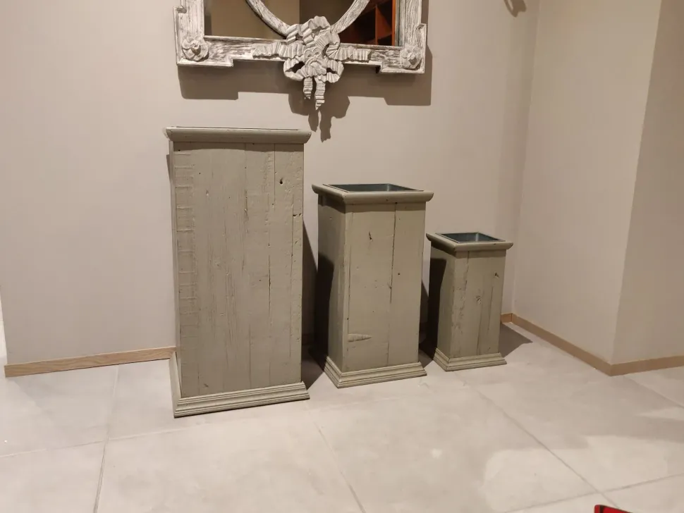 Oggettistica Db 1350 fioriera Dialma brown a prezzo Outlet