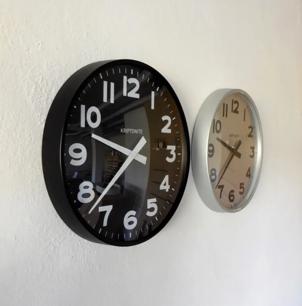 Oggettistica design Orologi da parete kriptonite di Kriptonite a prezzo scontato