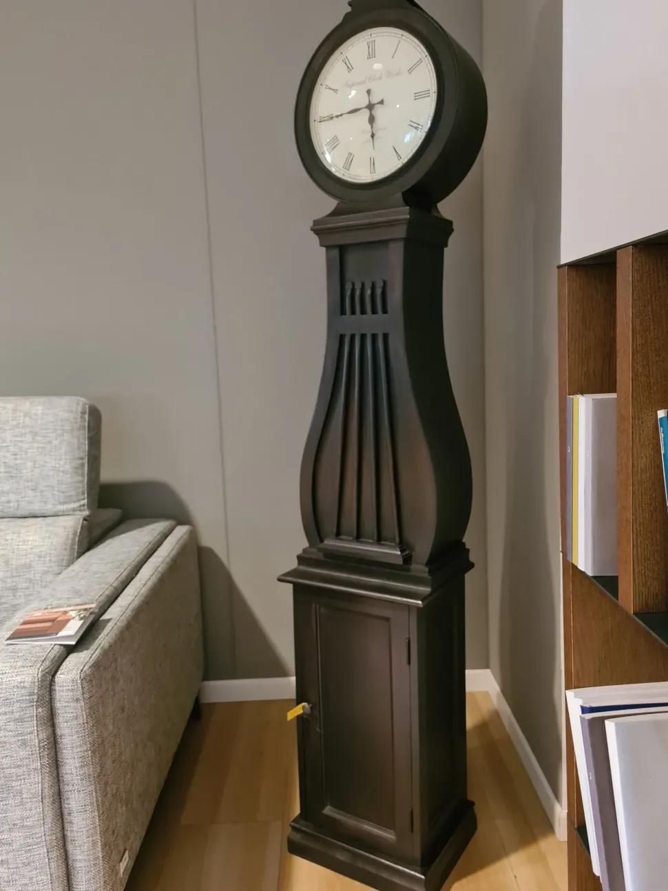 Oggettistica in stile design Dialma brown in offerta