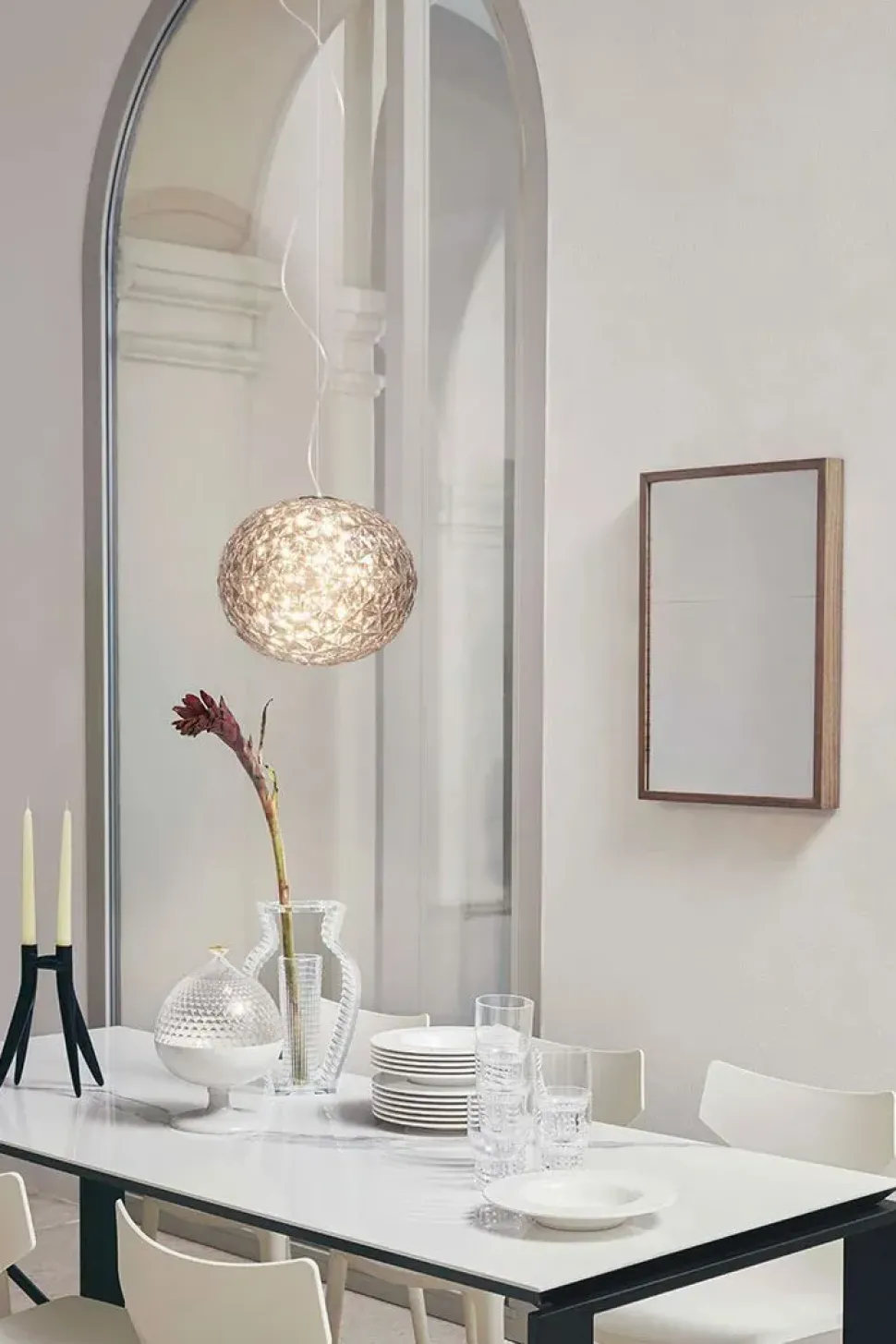 Oggettistica modello Abbracciaio di Kartell a prezzo ribassato