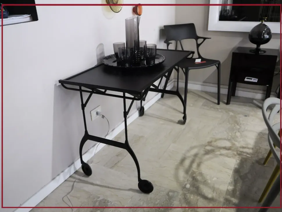 Oggettistica moderna Battista di Kartell a prezzo scontato