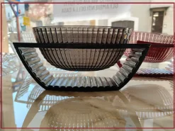 Oggettistica moderna U shine di Kartell a prezzo ribassato