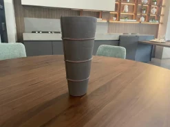 Oggettistica moderna Vaso in stile etnico di Abitare interior