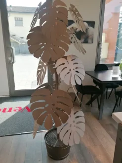 Oggettistica Pianta monstera grande beige Artigianale a prezzo scontato