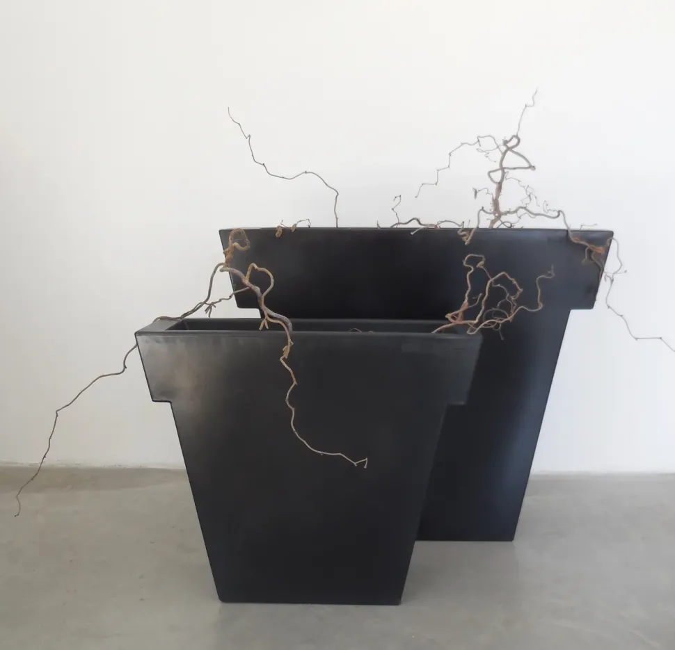 Oggettistica Slide Il vaso slide design in OFFERTA OUTLET