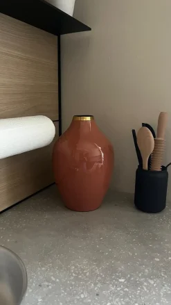 Oggettistica Vaso anfora smaltato di Artigianale in offerta - 30%