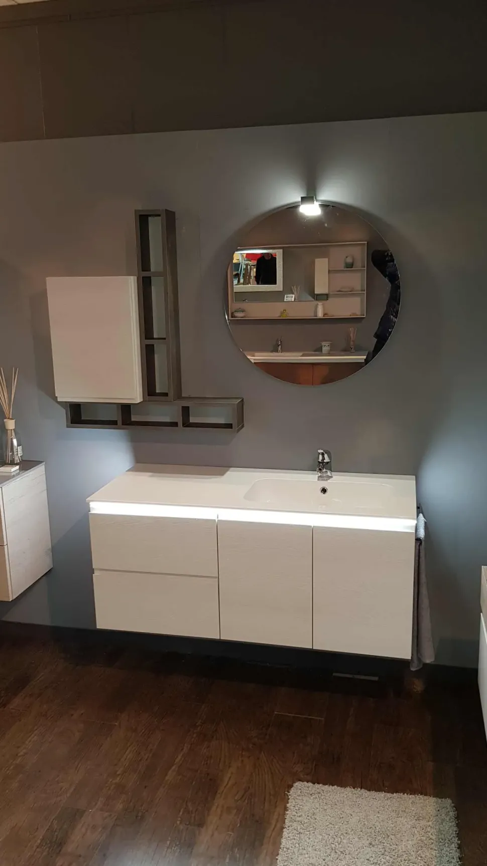 OUTLET BAGNO Compab in offerta con luce a led