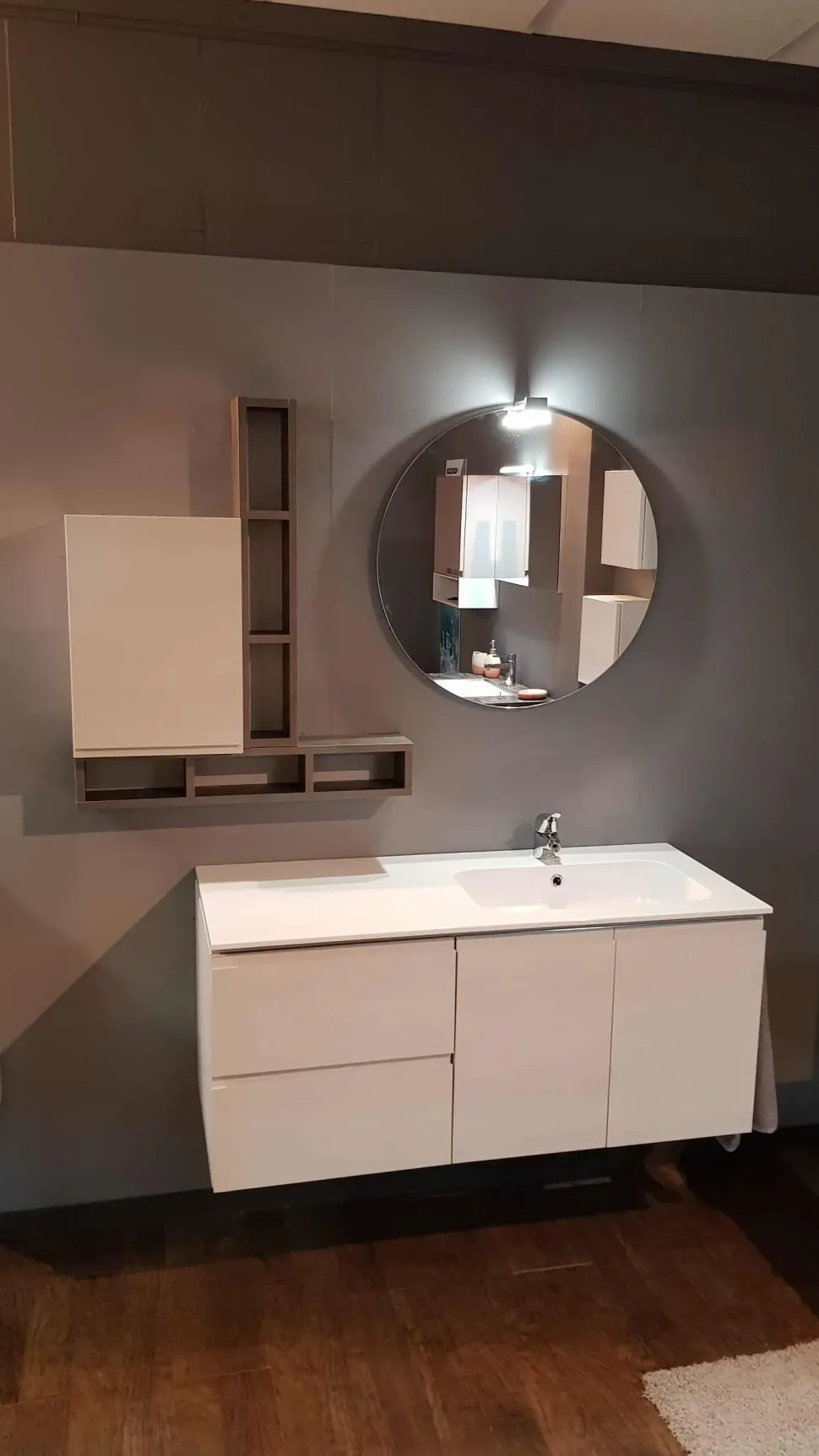 OUTLET BAGNO Compab in offerta con luce a led