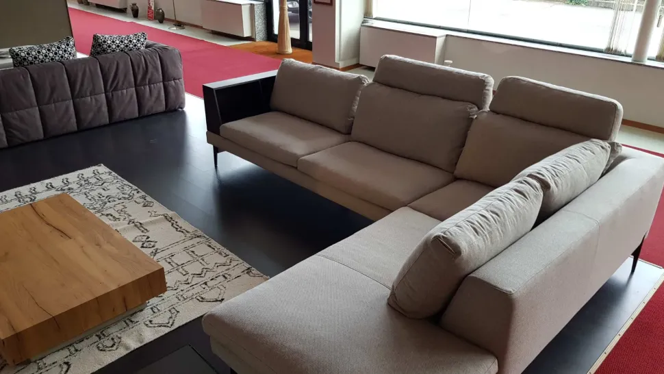 Outlet divano kim Ditre italia