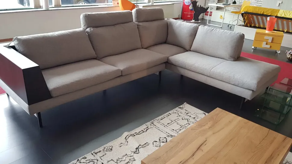 Outlet divano kim Ditre italia