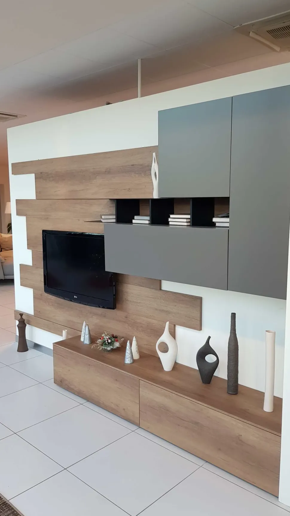 Outlet Soggiorno Compas Tomasella in offerta