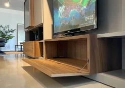 Parete attrezzata 505 up system della marca Molteni & c con un ribasso esclusivo