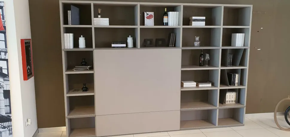 Parete attrezzata Atlante 2020 Tomasella in stile design a prezzo ribassato