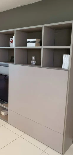 Parete attrezzata Atlante 2020 Tomasella in stile design a prezzo ribassato