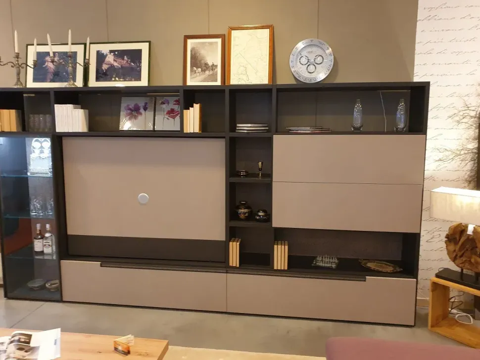 Parete attrezzata Atlante del brand Tomasella con uno sconto esclusivo