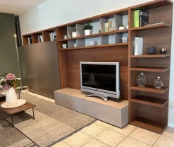 Parete attrezzata Composizione parete tv di Pianca scontata del 30%