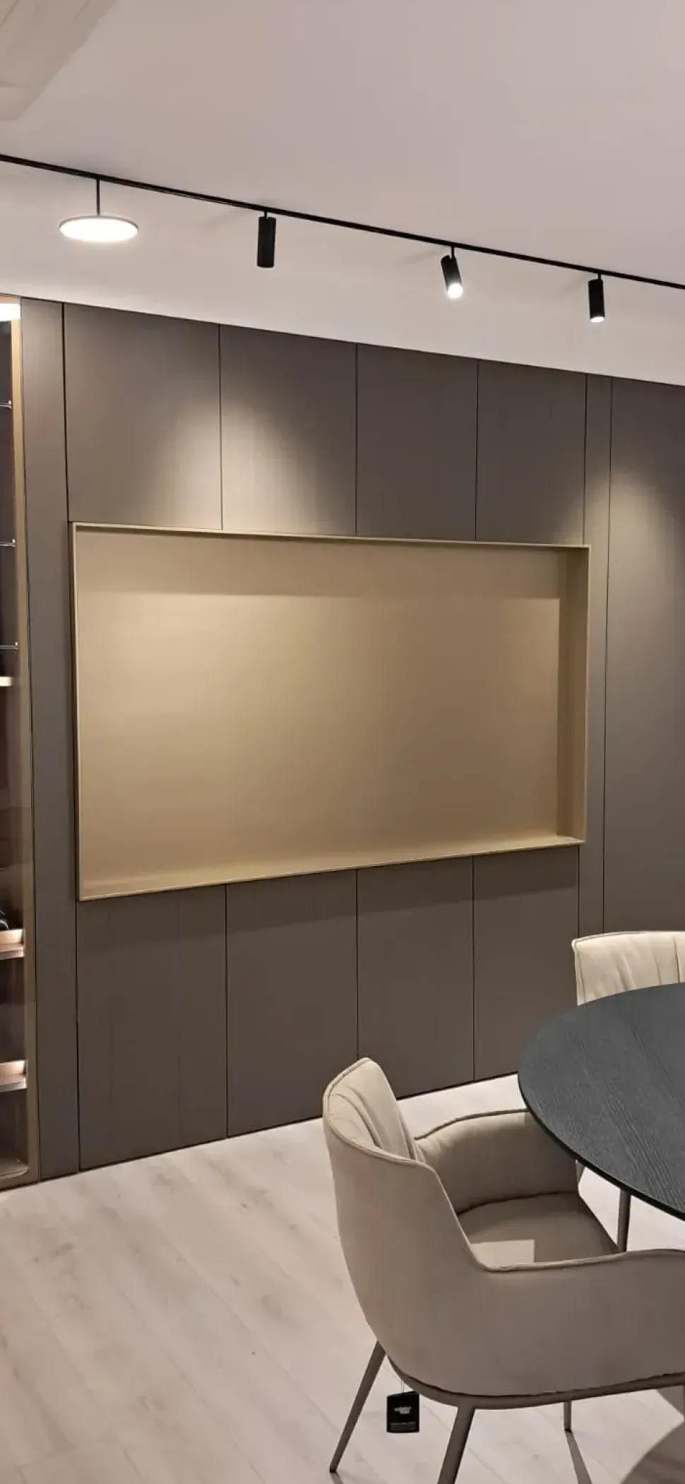 Parete attrezzata Dress code Olivieri in stile moderna a prezzo ribassato